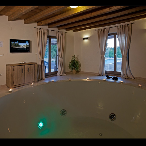 Bathroom / WC, Vila Santi, Villas Bonasini - luxury holiday homes in the heart of Istria, Croatia Pula